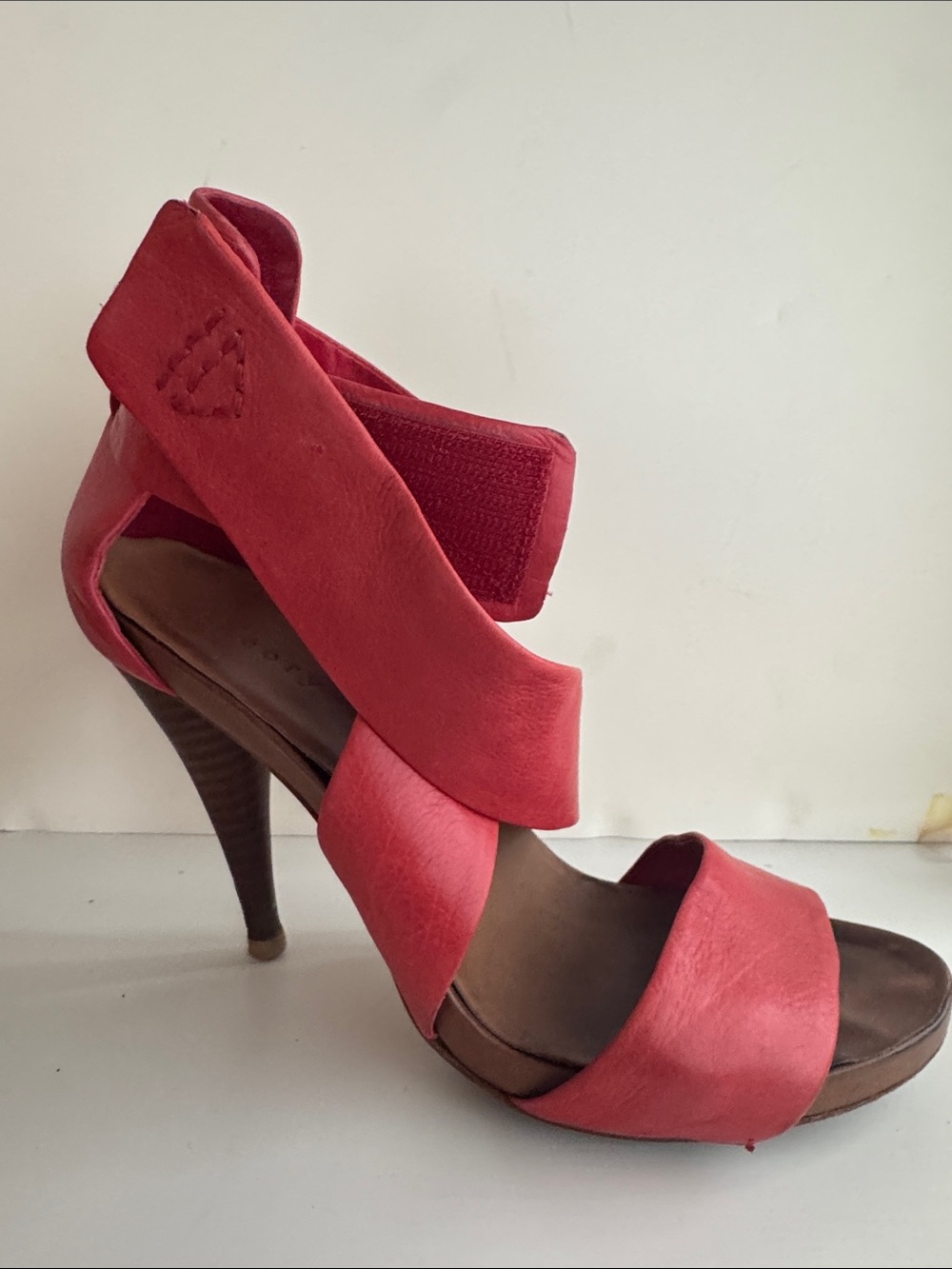 Theory Red Strappy High Heel Sandals - Picture 5 of 12